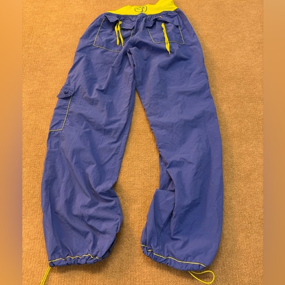 Zumba Fitness Lime and Cobalt Activewear 1797 - Picture 5 of 6